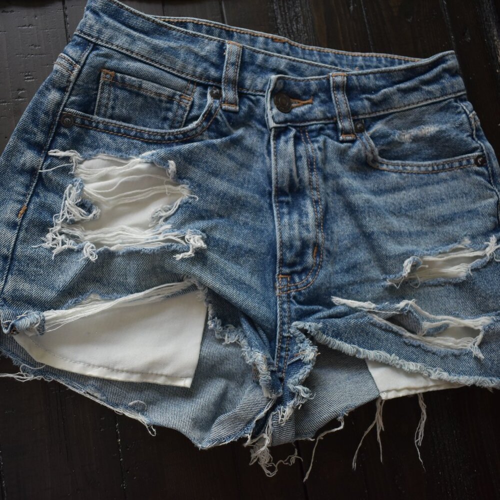 American Eagle Jean Shorts Size 00